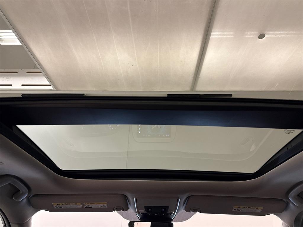 new 2025 Honda Pilot car, priced at $48,450