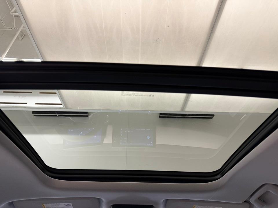 new 2025 Honda Prologue car, priced at $54,400