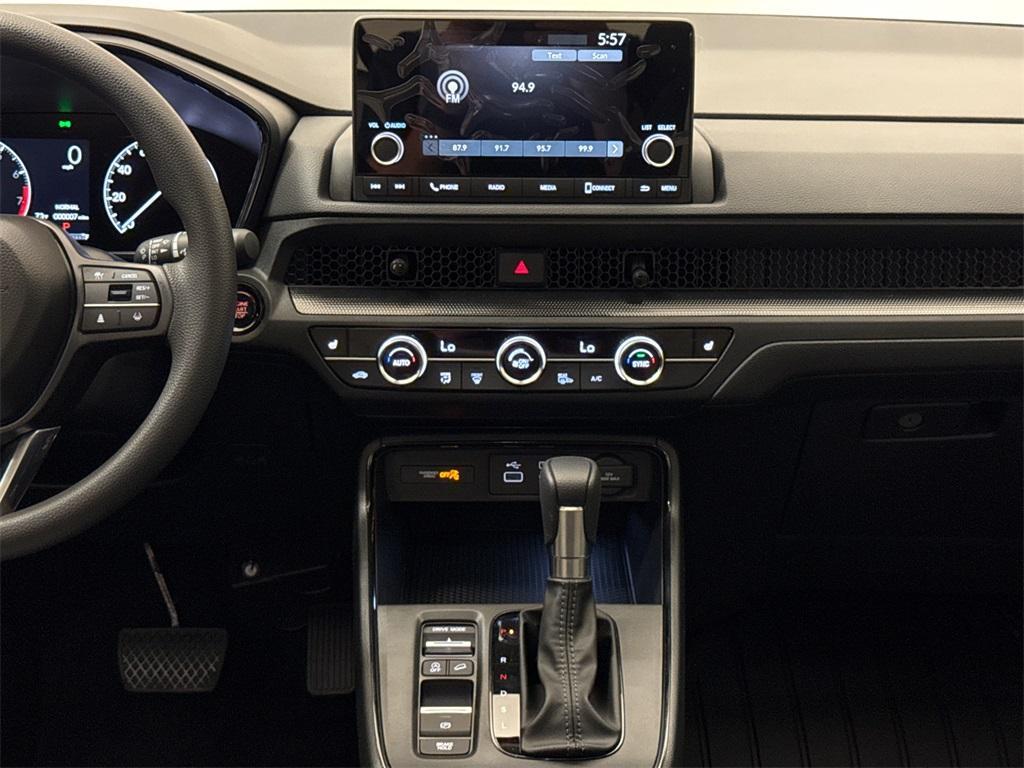new 2025 Honda CR-V car, priced at $32,856