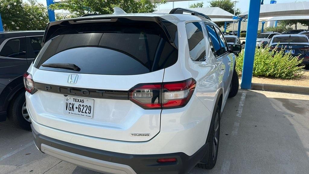 used 2024 Honda Pilot car, priced at $42,759