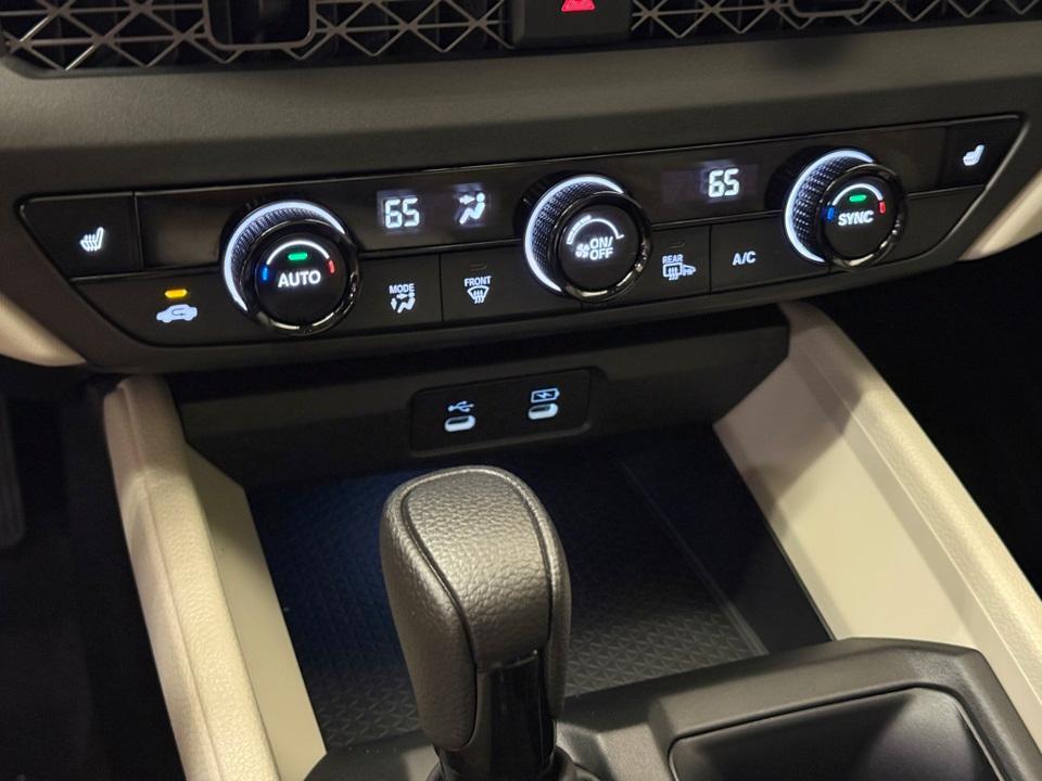 new 2025 Honda Accord car, priced at $30,806