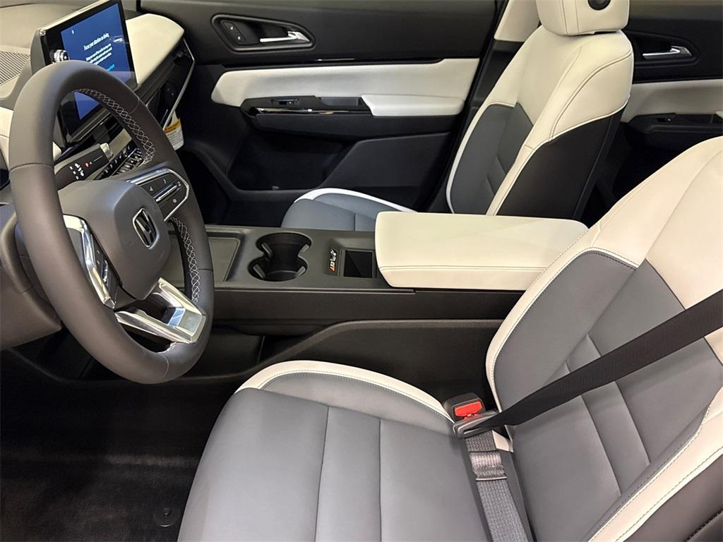 new 2025 Honda Prologue car, priced at $52,466