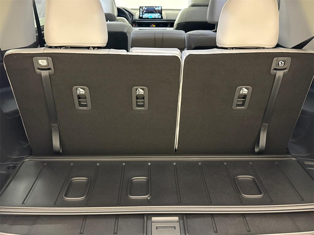 new 2025 Honda Pilot car, priced at $47,800