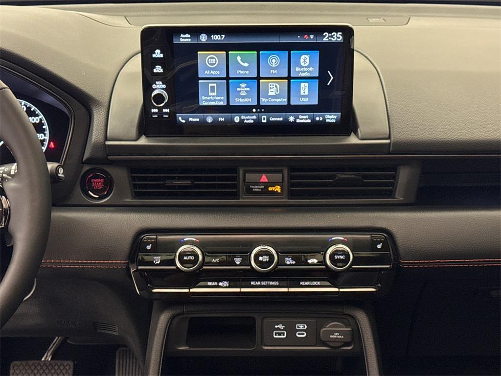 new 2025 Honda Pilot car, priced at $48,659