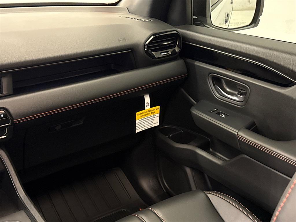 new 2025 Honda Pilot car, priced at $48,659