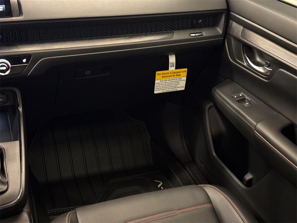 new 2025 Honda CR-V Hybrid car, priced at $37,188
