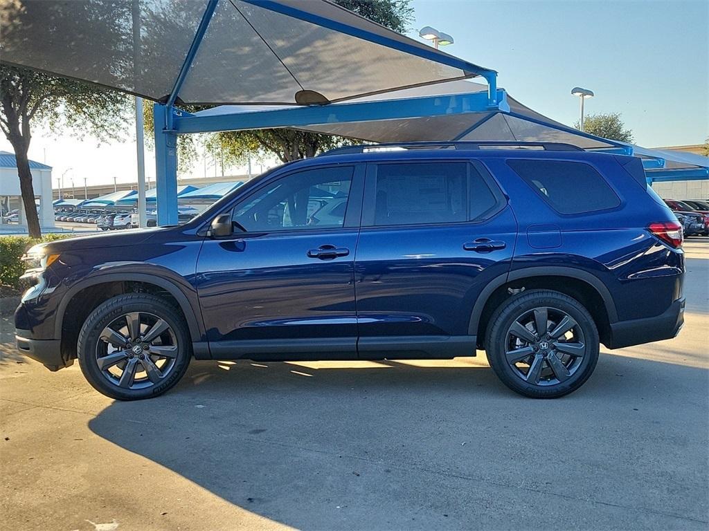 new 2025 Honda Pilot car, priced at $39,208