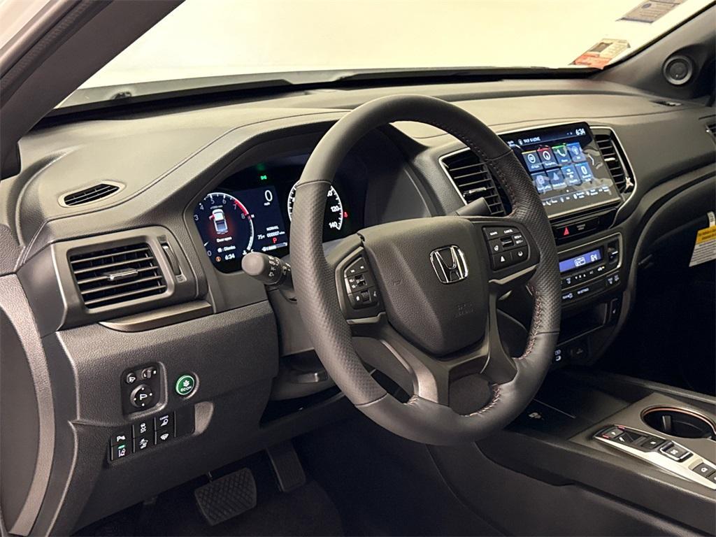 new 2025 Honda Ridgeline car, priced at $46,007