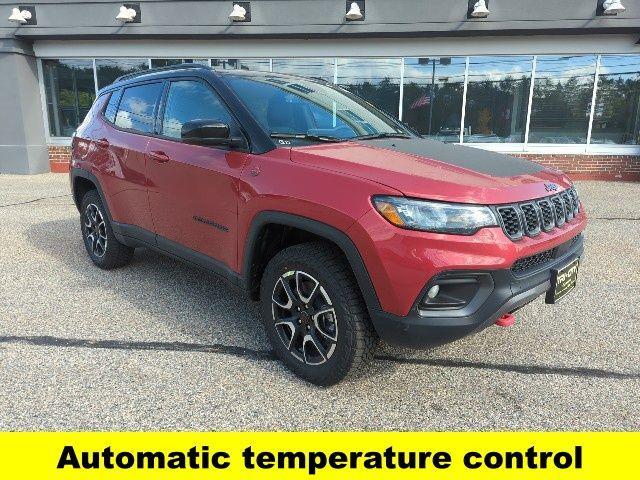 new 2025 Jeep Compass car, priced at $38,007