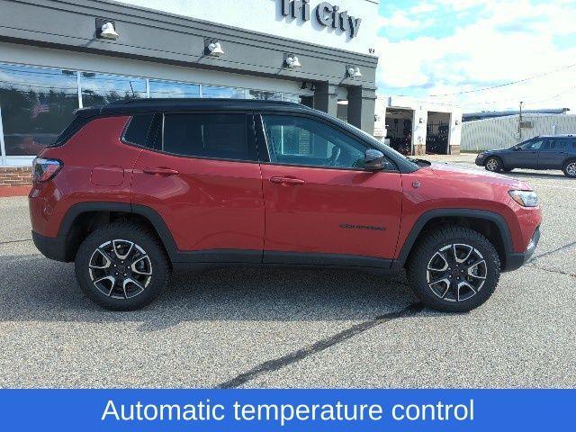 new 2025 Jeep Compass car, priced at $36,507