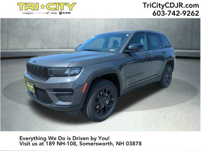 new 2025 Jeep Grand Cherokee car, priced at $41,990