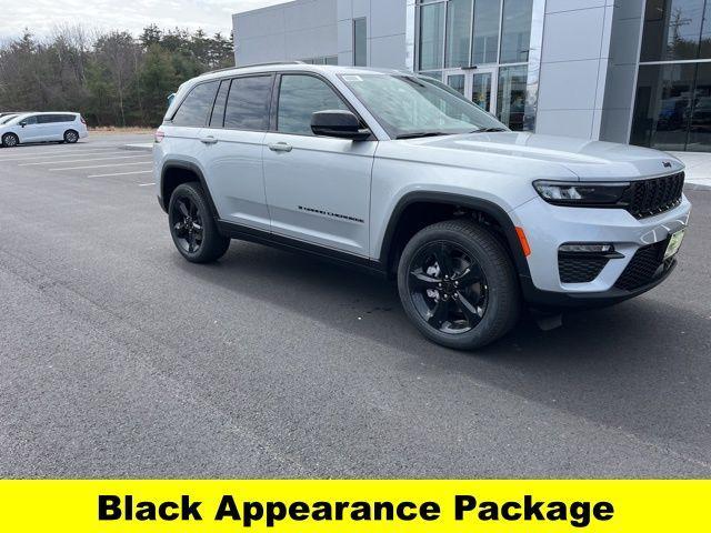 new 2024 Jeep Grand Cherokee car, priced at $46,999