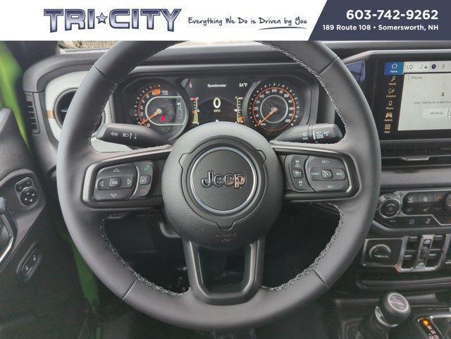 new 2025 Jeep Wrangler car, priced at $47,714