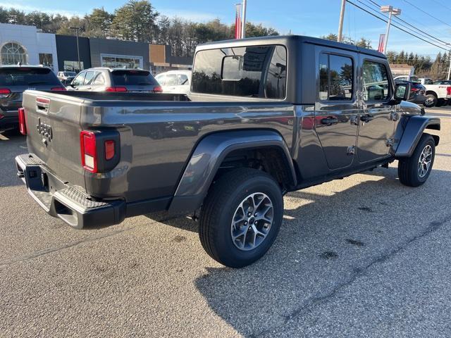 new 2024 Jeep Gladiator car, priced at $46,295