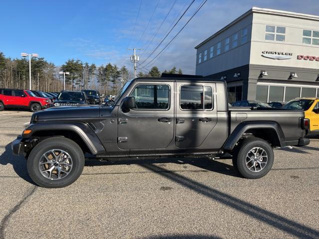 new 2024 Jeep Gladiator car, priced at $46,295