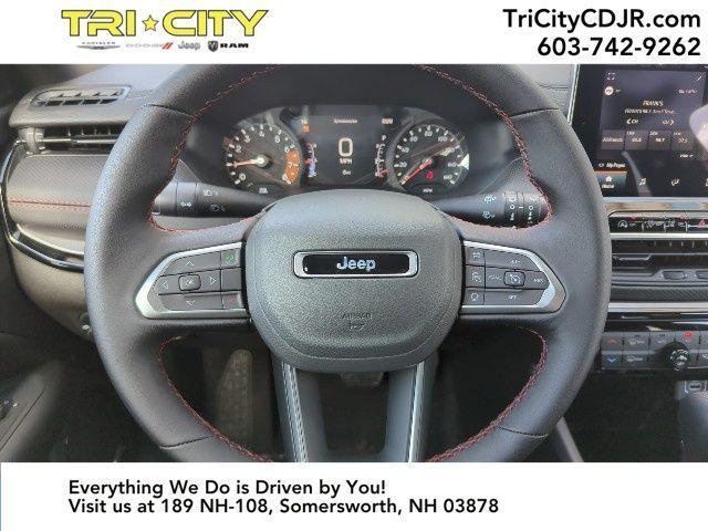 new 2025 Jeep Compass car, priced at $34,500