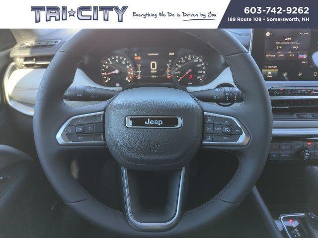 new 2025 Jeep Compass car, priced at $31,999