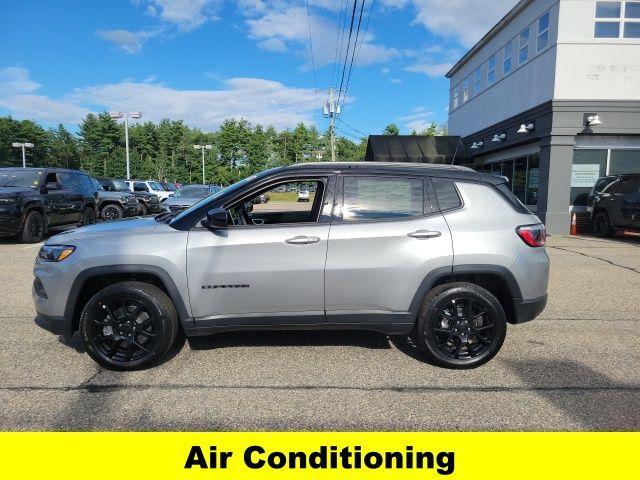 new 2024 Jeep Compass car, priced at $34,999