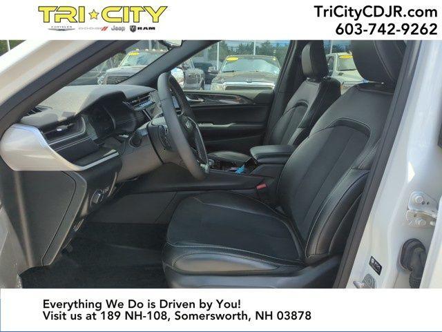 used 2023 Jeep Grand Cherokee car, priced at $31,000