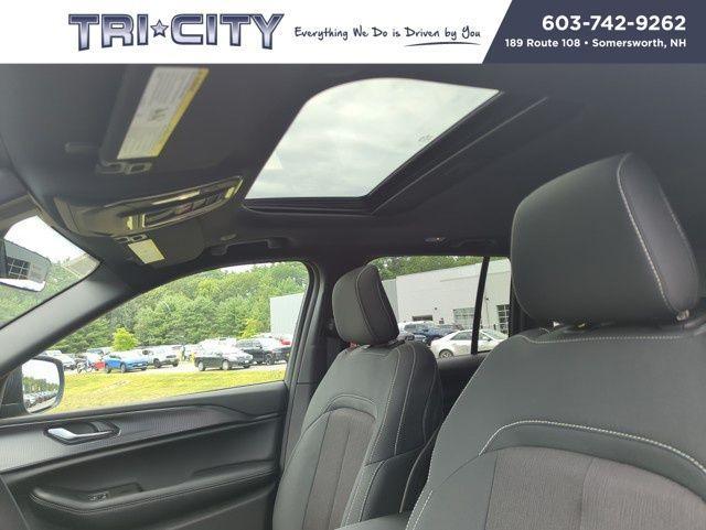 new 2025 Jeep Grand Cherokee car, priced at $37,202