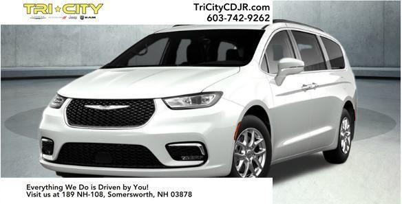 used 2022 Chrysler Pacifica car, priced at $26,000