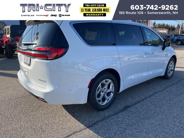 new 2024 Chrysler Pacifica car, priced at $50,370