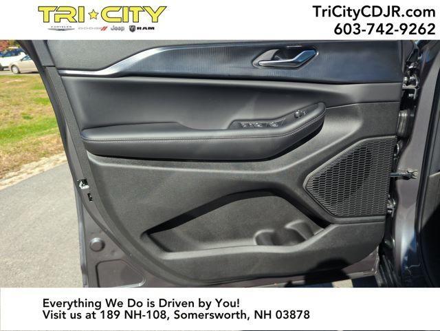 new 2025 Jeep Grand Cherokee L car, priced at $47,475
