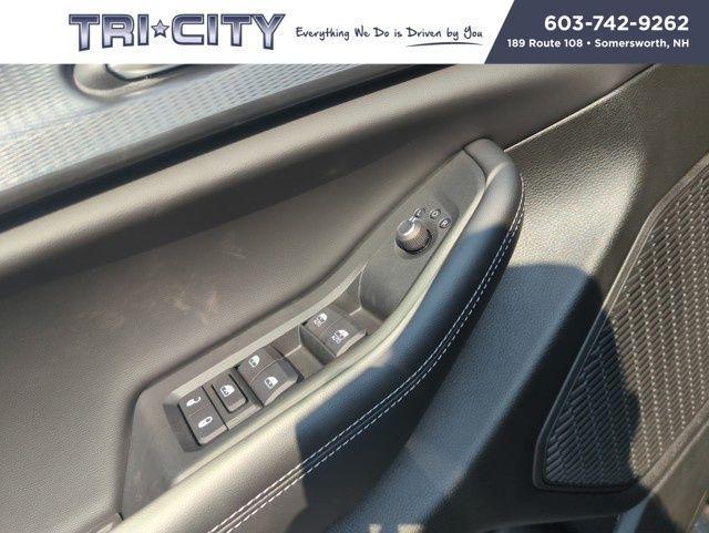new 2025 Jeep Grand Cherokee L car, priced at $45,322