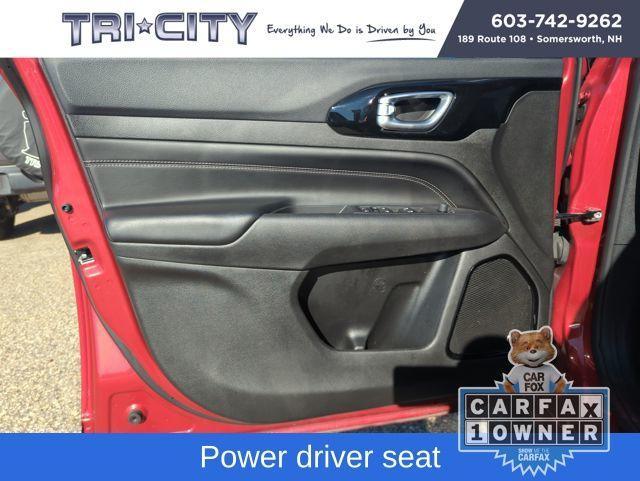 used 2024 Jeep Compass car