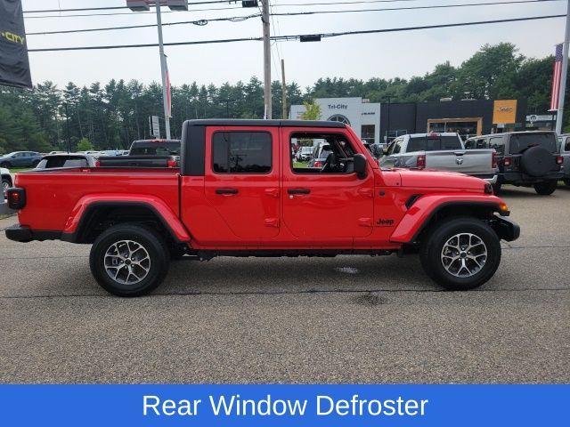 new 2024 Jeep Gladiator car, priced at $42,439