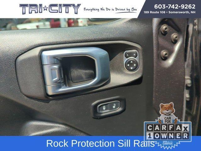 used 2021 Jeep Gladiator car, priced at $26,200