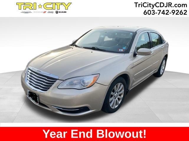 used 2013 Chrysler 200 car, priced at $8,995