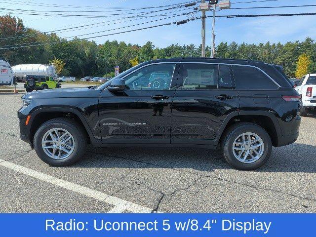 new 2024 Jeep Grand Cherokee car, priced at $35,000