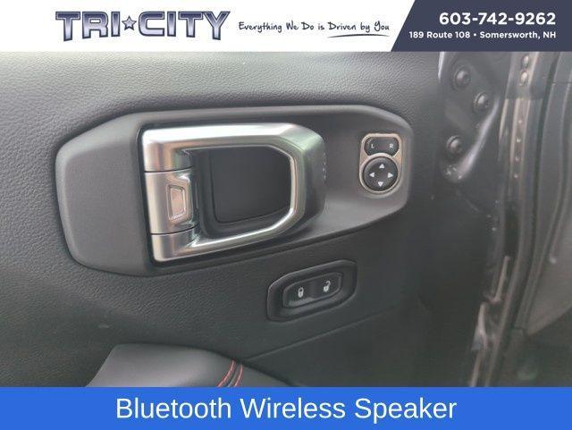 new 2025 Jeep Gladiator car, priced at $55,752