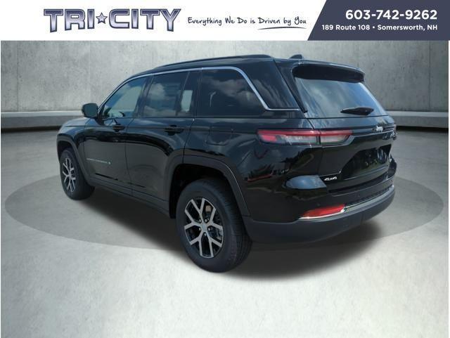 new 2025 Jeep Grand Cherokee car, priced at $49,166