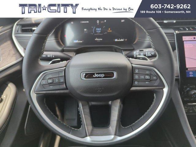 new 2025 Jeep Grand Cherokee car, priced at $49,166