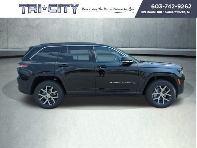 new 2025 Jeep Grand Cherokee car, priced at $49,166