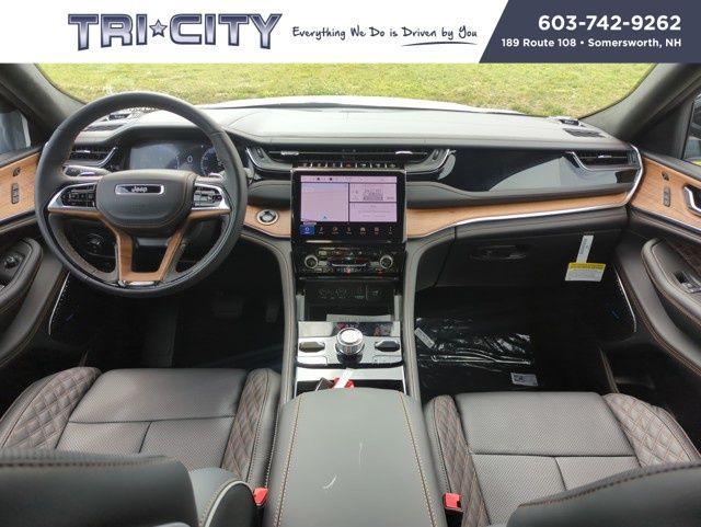 new 2025 Jeep Grand Cherokee car, priced at $62,016