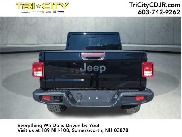 new 2025 Jeep Gladiator car, priced at $62,815