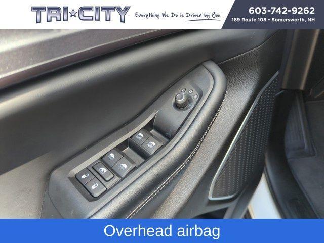 used 2022 Jeep Grand Cherokee car, priced at $32,000