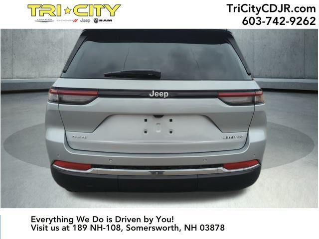 new 2025 Jeep Grand Cherokee car, priced at $48,009