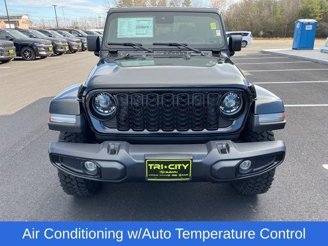 new 2024 Jeep Gladiator car, priced at $44,430