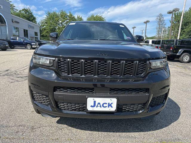 new 2024 Jeep Grand Cherokee L car, priced at $43,500