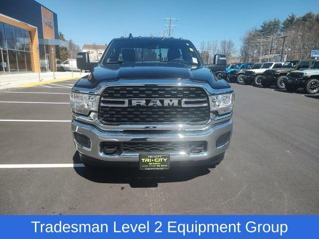 new 2024 Ram 3500 car, priced at $48,685