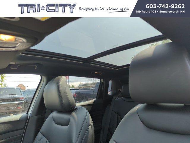 new 2025 Jeep Compass car, priced at $34,161