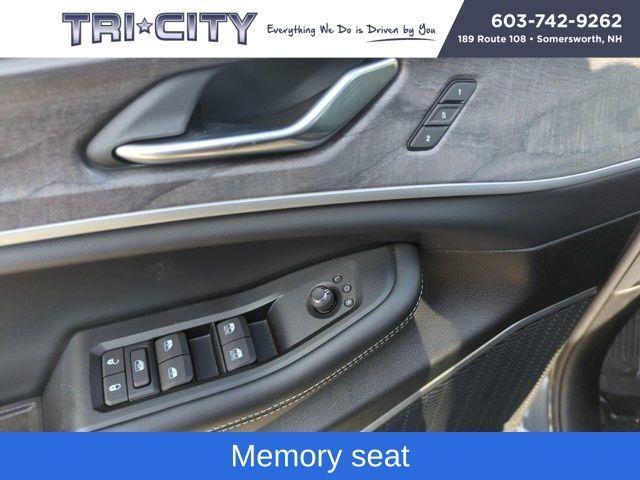 new 2025 Jeep Grand Cherokee L car, priced at $53,035