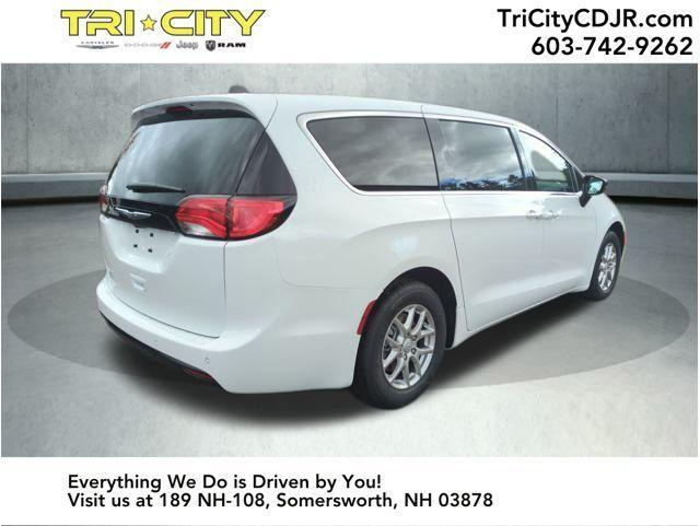 new 2026 Chrysler Voyager car