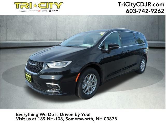 new 2025 Chrysler Pacifica car, priced at $43,543