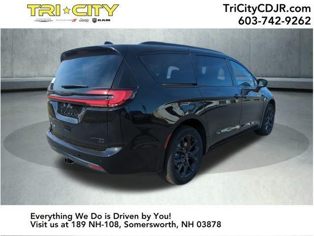 new 2026 Chrysler Pacifica car, priced at $55,755
