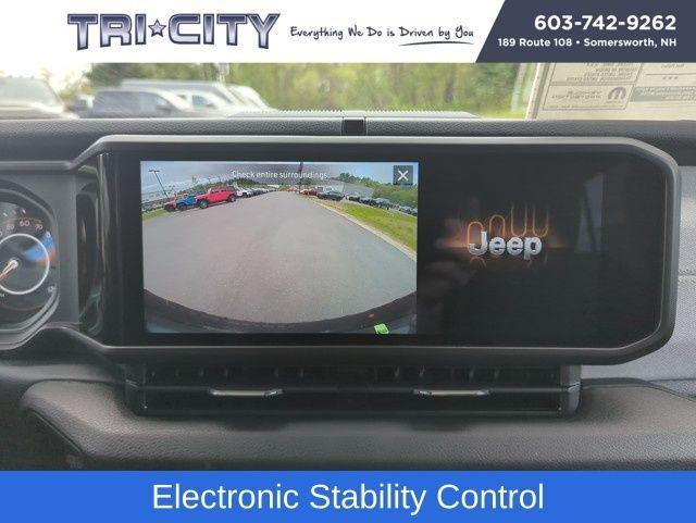 new 2025 Jeep Wrangler car, priced at $49,731
